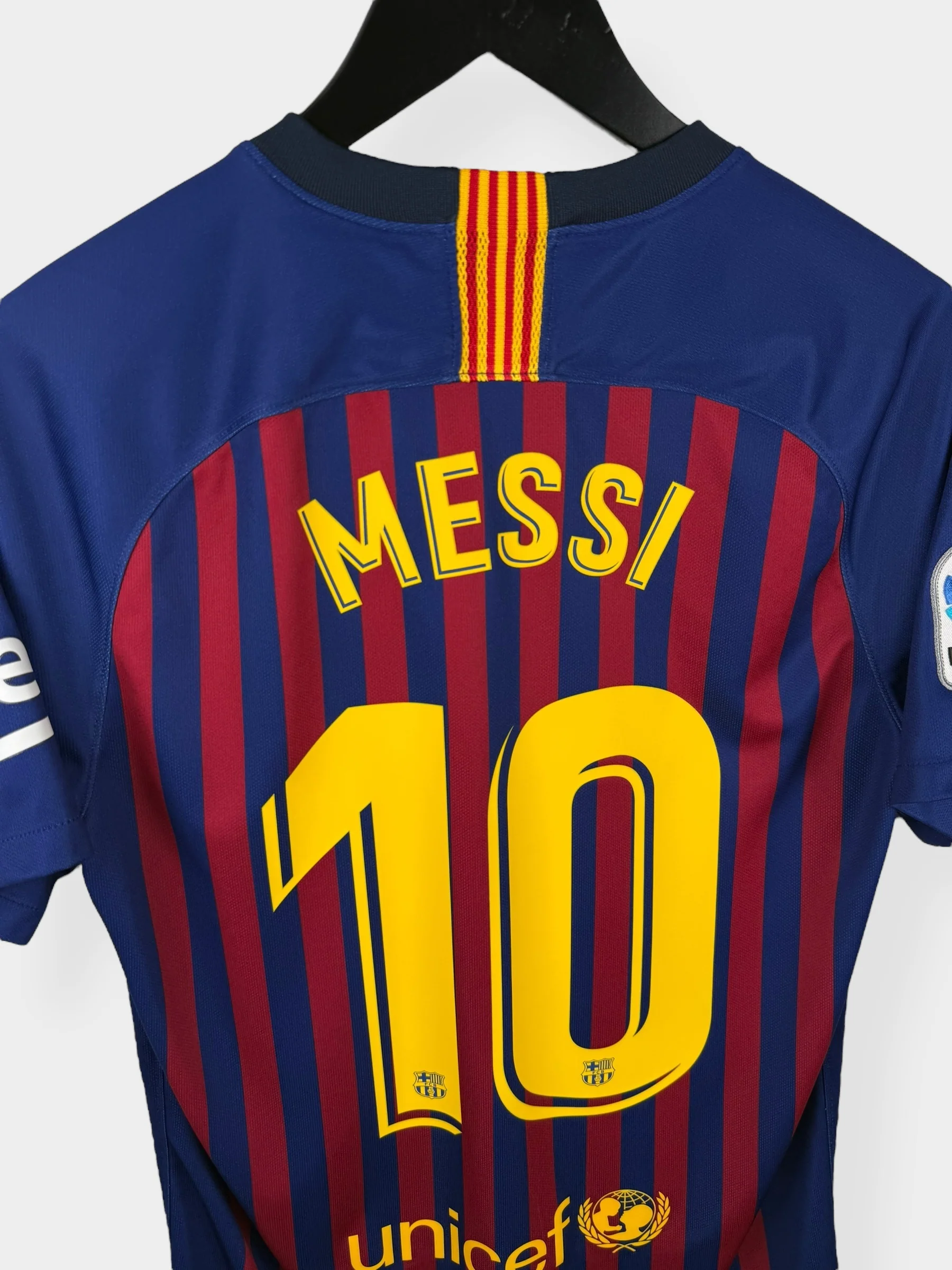2018-19 BARCELONA HOME SHIRT MESSI #10 S - Image 3