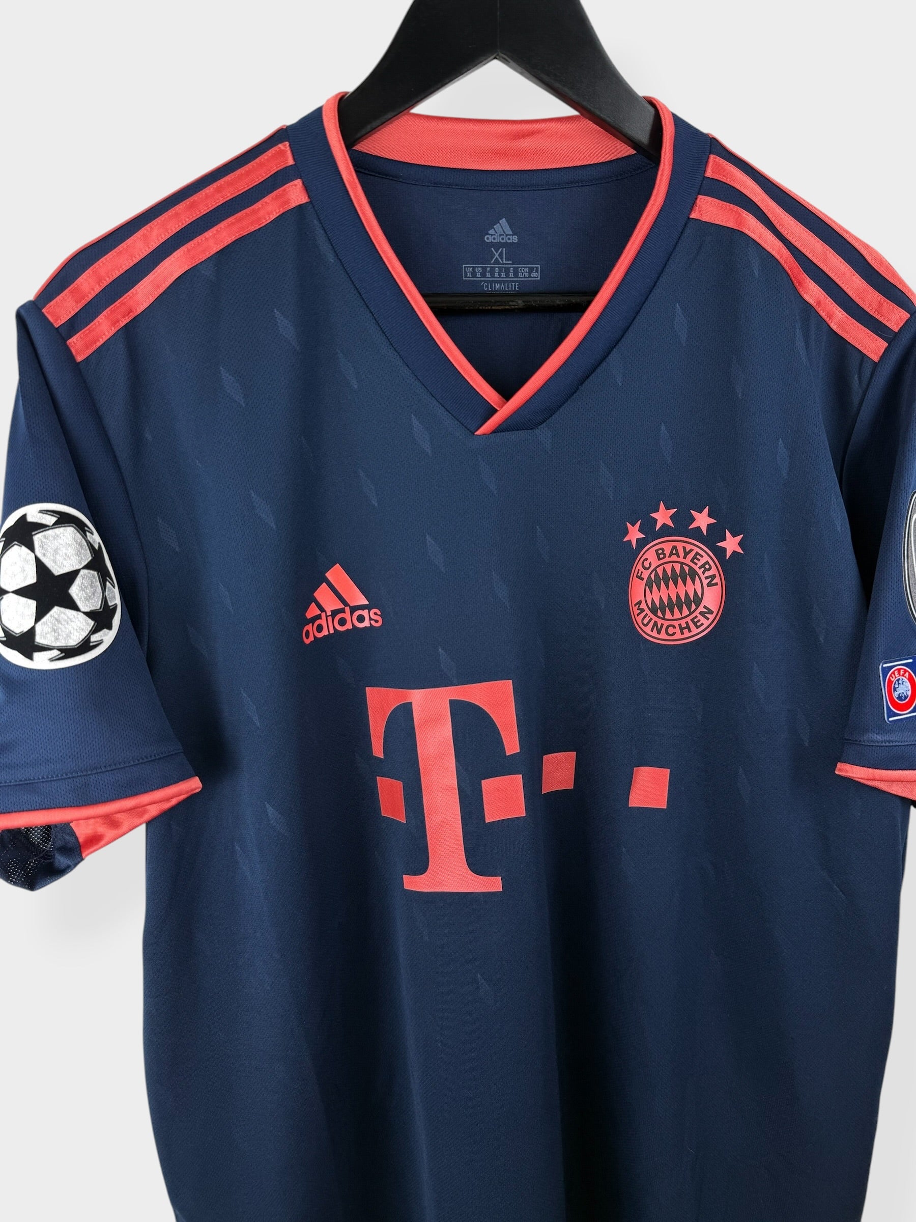 2019-20 BAYERN MUNICH THIRD SHIRT XL - Image 3