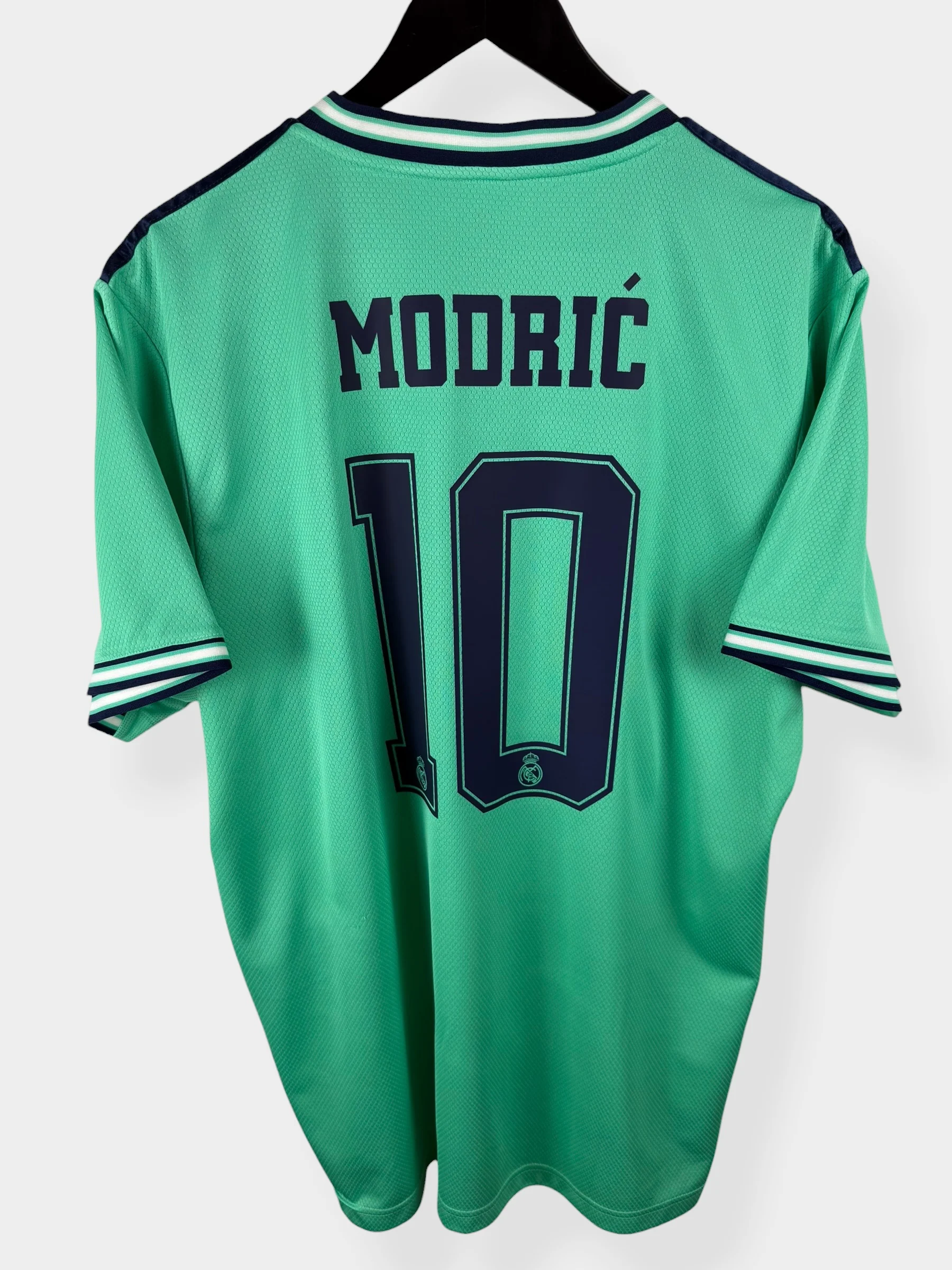 2019-20 REAL MADRID THIRD SHIRT MODRIC #10 XL