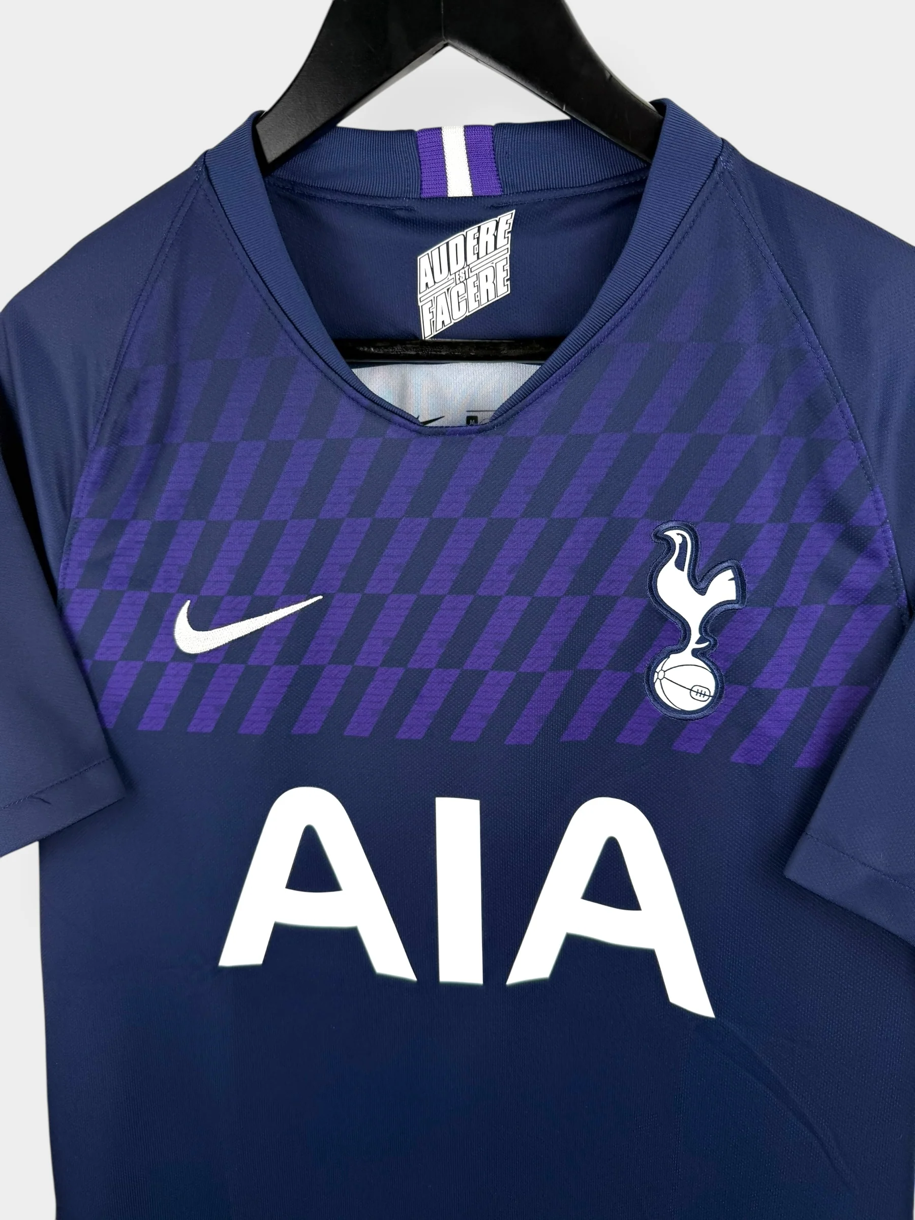 2019-20 TOTTENHAM HOTSPUR AWAY SHIRT KANE #10 M - Image 4
