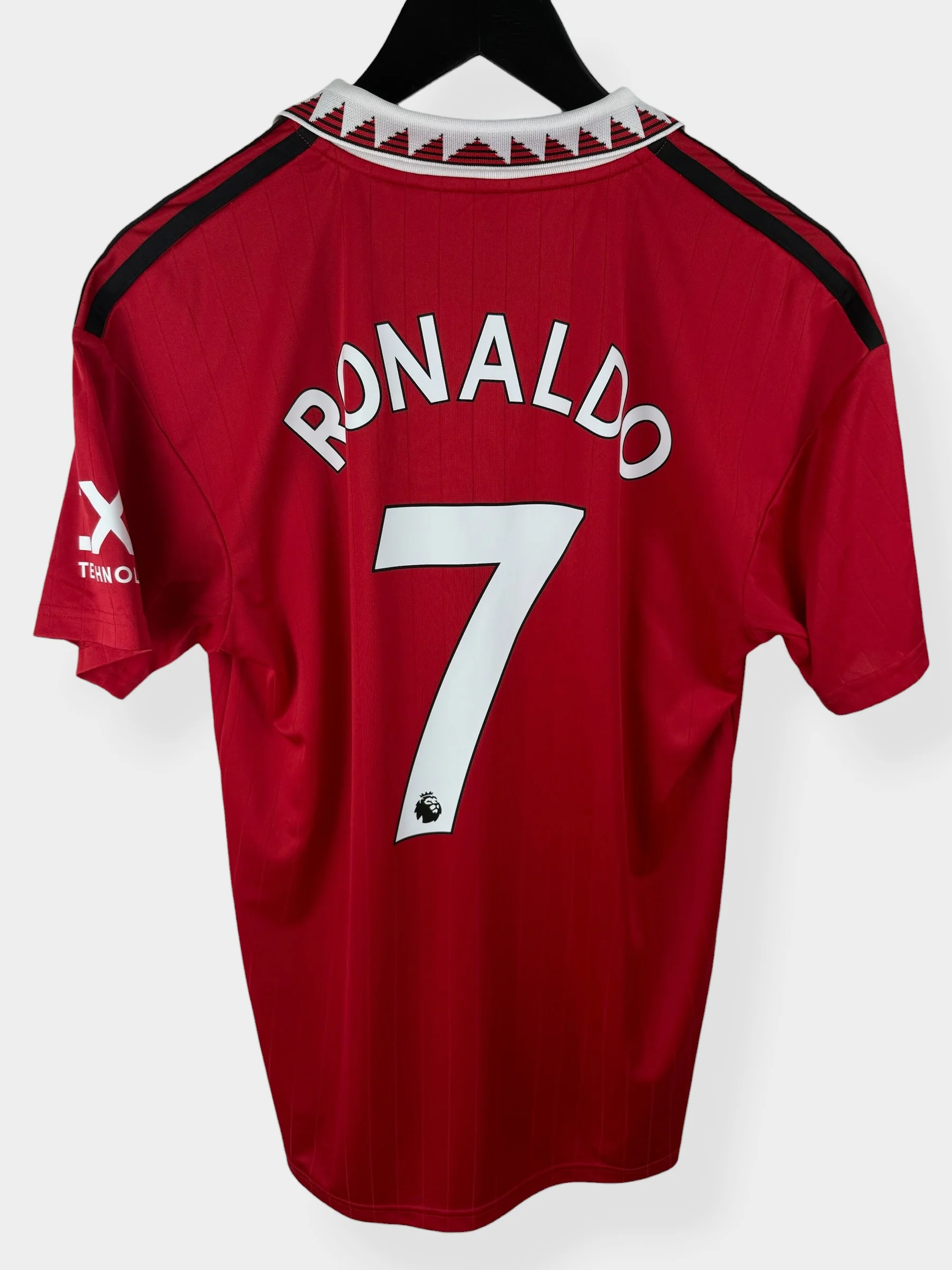 2022-23 MANCHESTER UNITED HOME SHIRT RONALDO #7 M