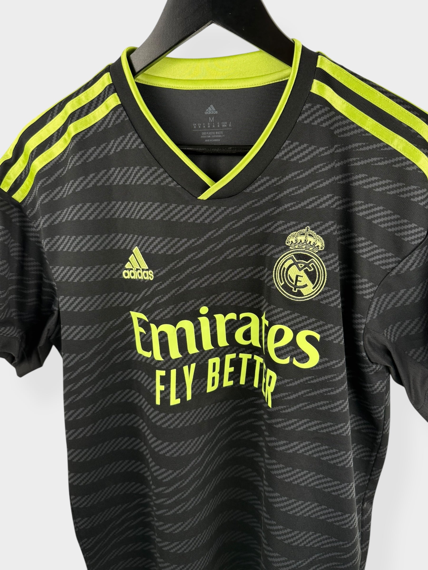2022-23 REAL MADRID THIRD SHIRT VINI JR. #20 M - Image 4