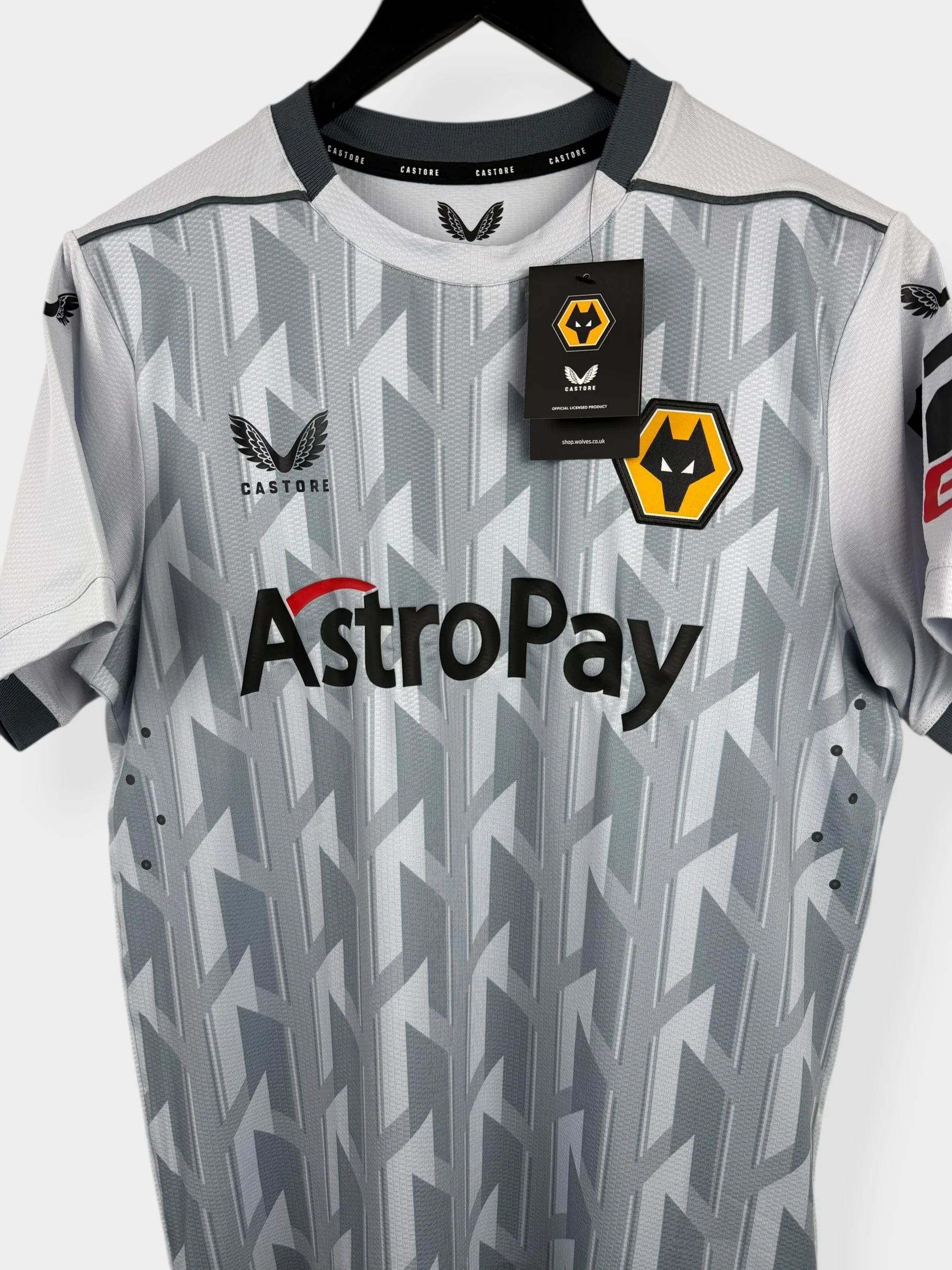 2022-23 WOLVES THIRD SHIRT ADAMA #37 S - Image 4
