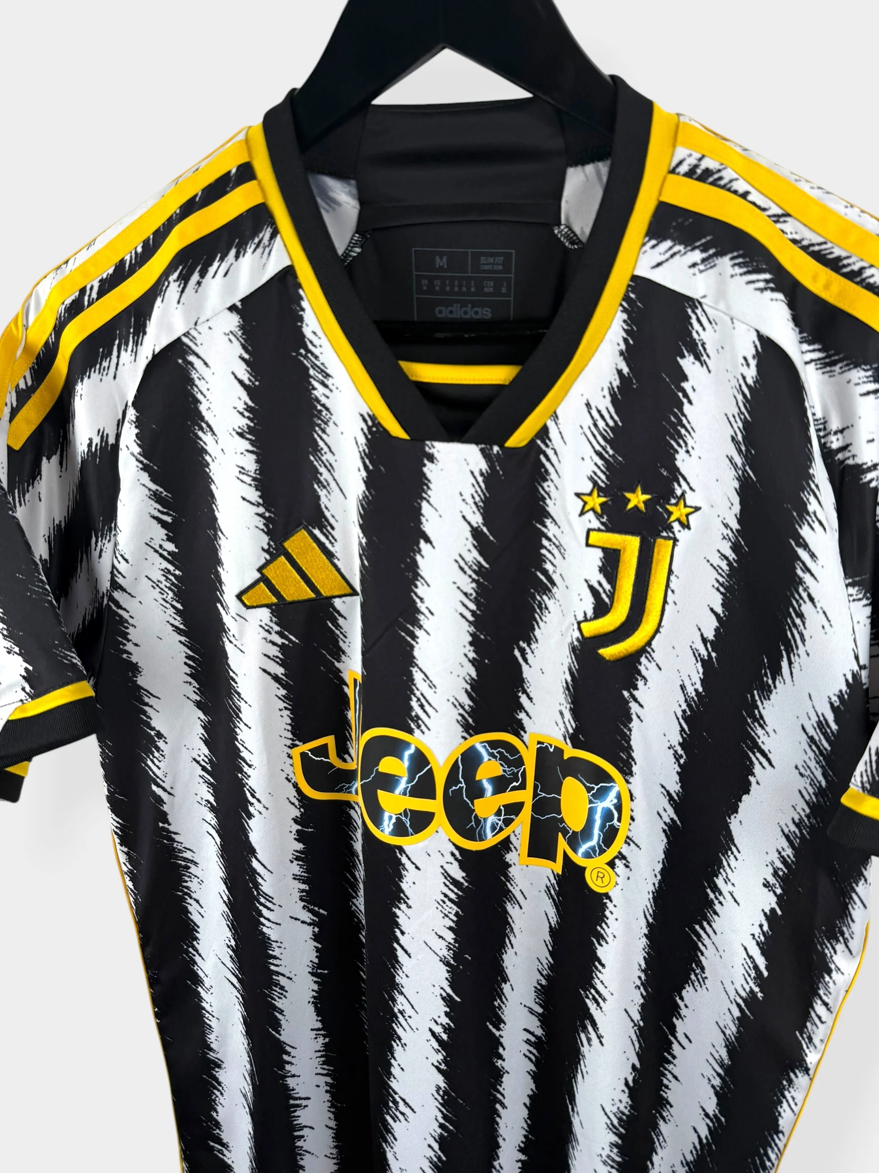 2023-24 JUVENTUS HOME SHIRT BREMER #3 M - Image 4
