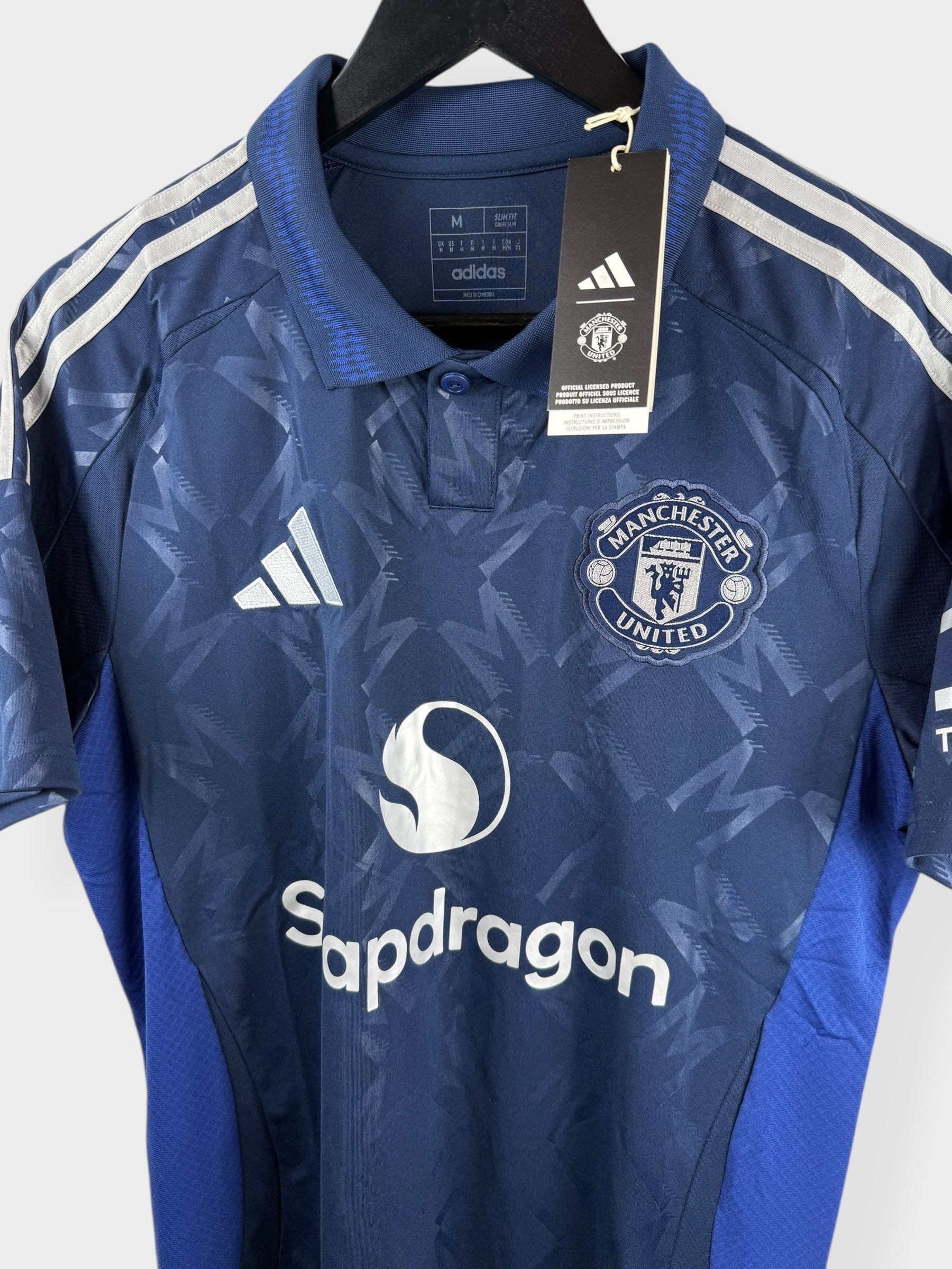 2024-25 MANCHESTER UNITED AWAY SHIRT B. FERNANDES #8 M - Image 4