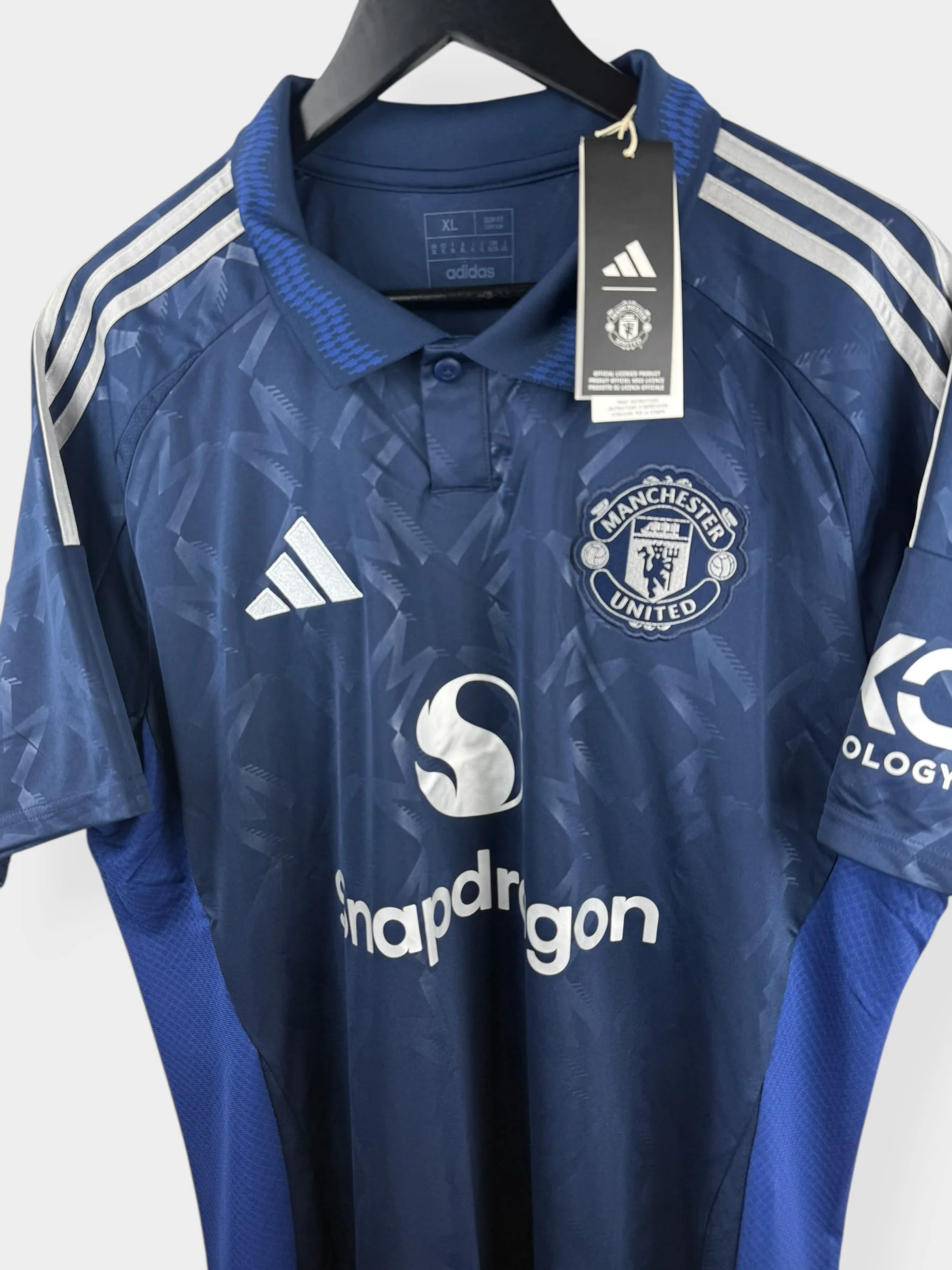 2024-25 MANCHESTER UNITED AWAY SHIRT B. FERNANDES #8 XL - Image 4