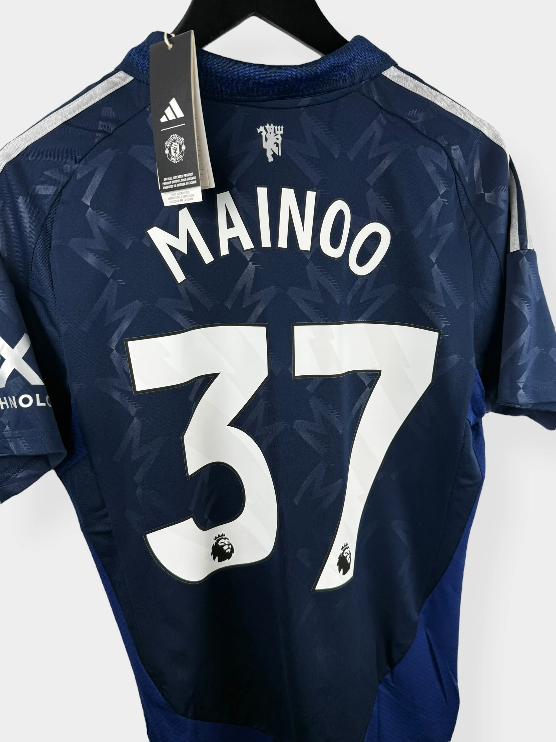 2024-25 MANCHESTER UNITED AWAY SHIRT MAINOO #37 M - Image 3